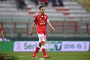 米乐官方网站-关于佩鲁贾逆转桑普多利亚，赢得连胜气势如虹的信息