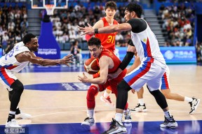 米乐官方网站-包含国际篮球盛事现场，球员们奋勇争先的词条